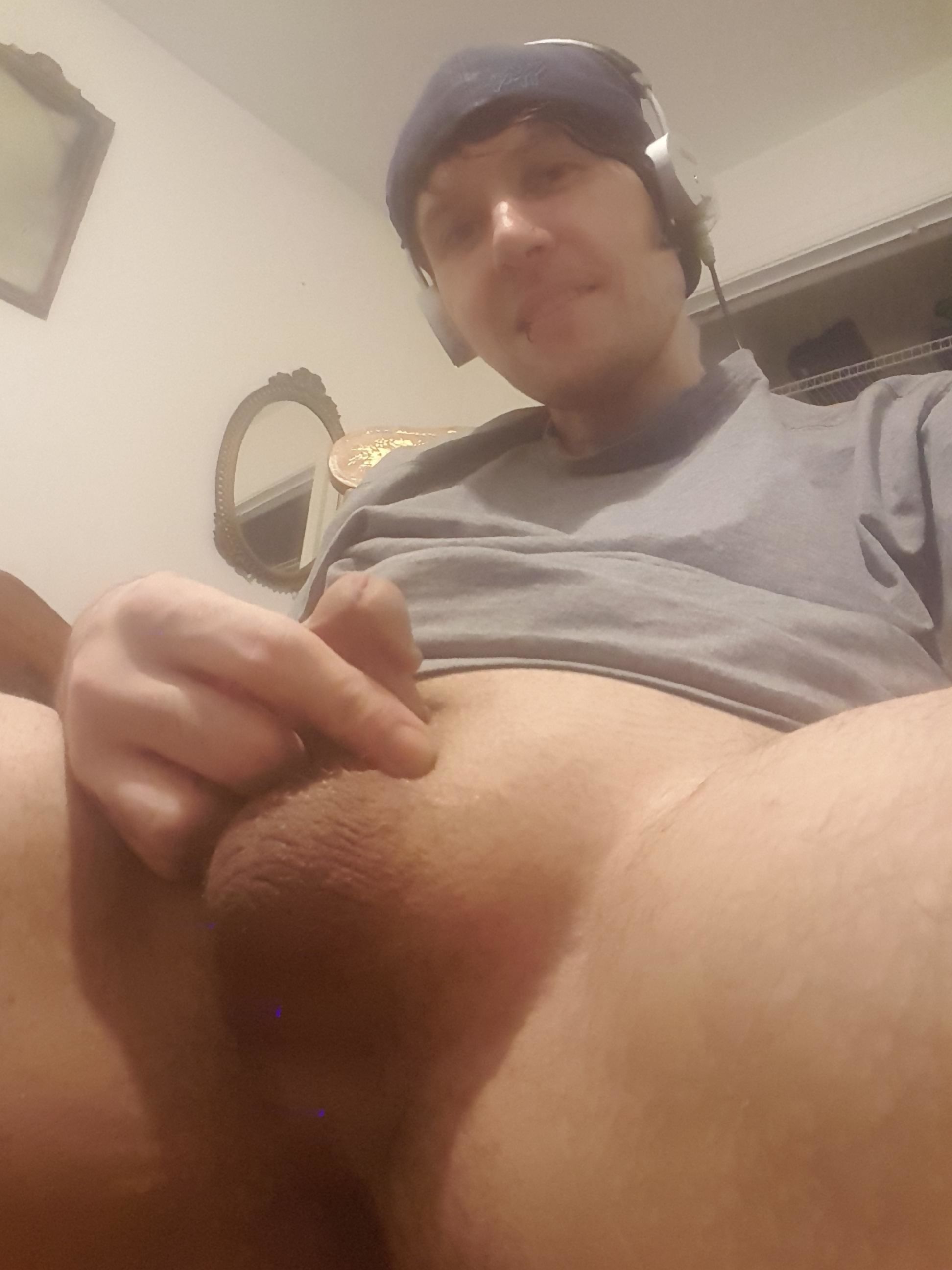 gay-headunitdisplay89-picsjpg-zRDpaK